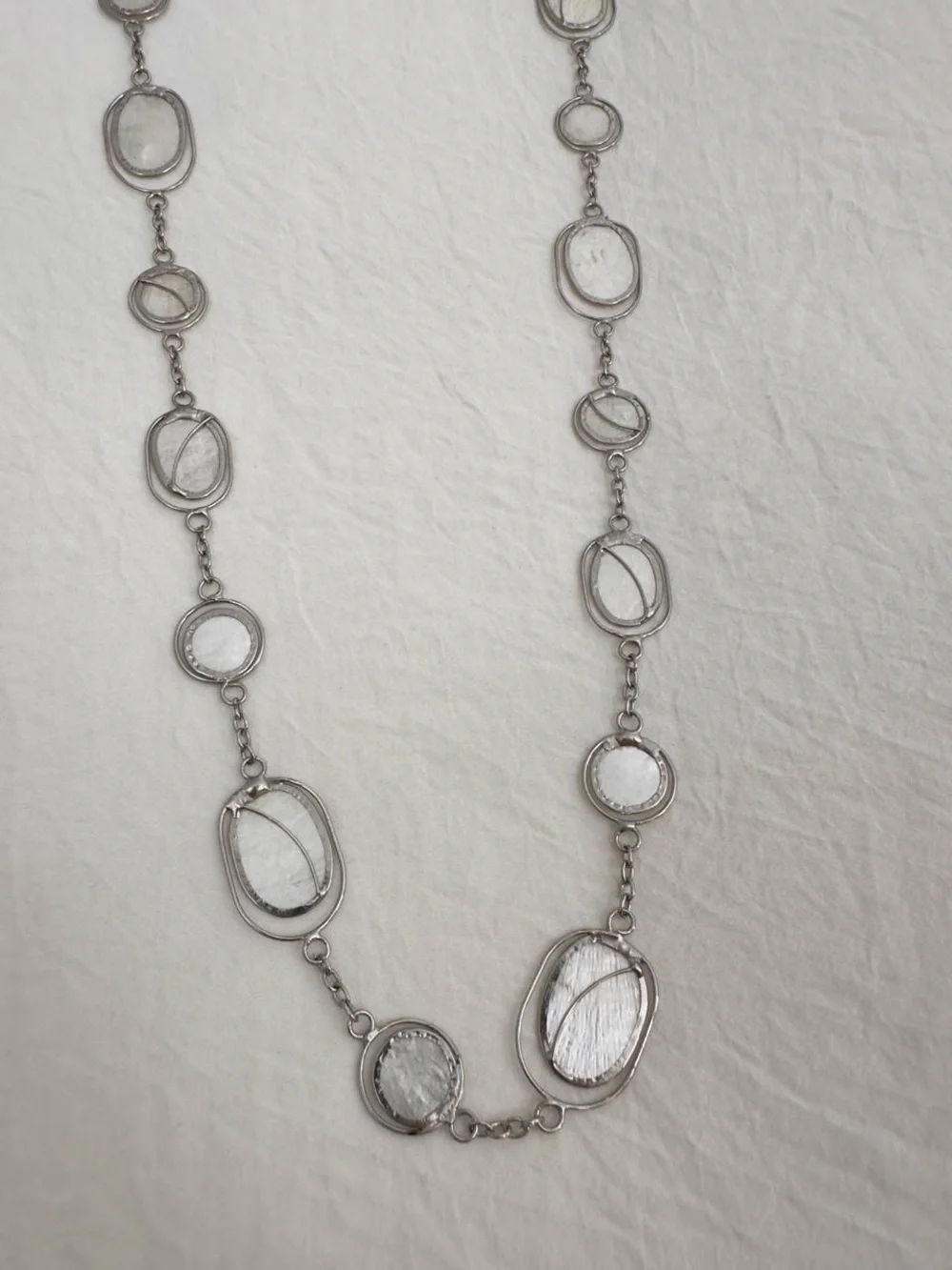 Long Shell & Wire Necklace
